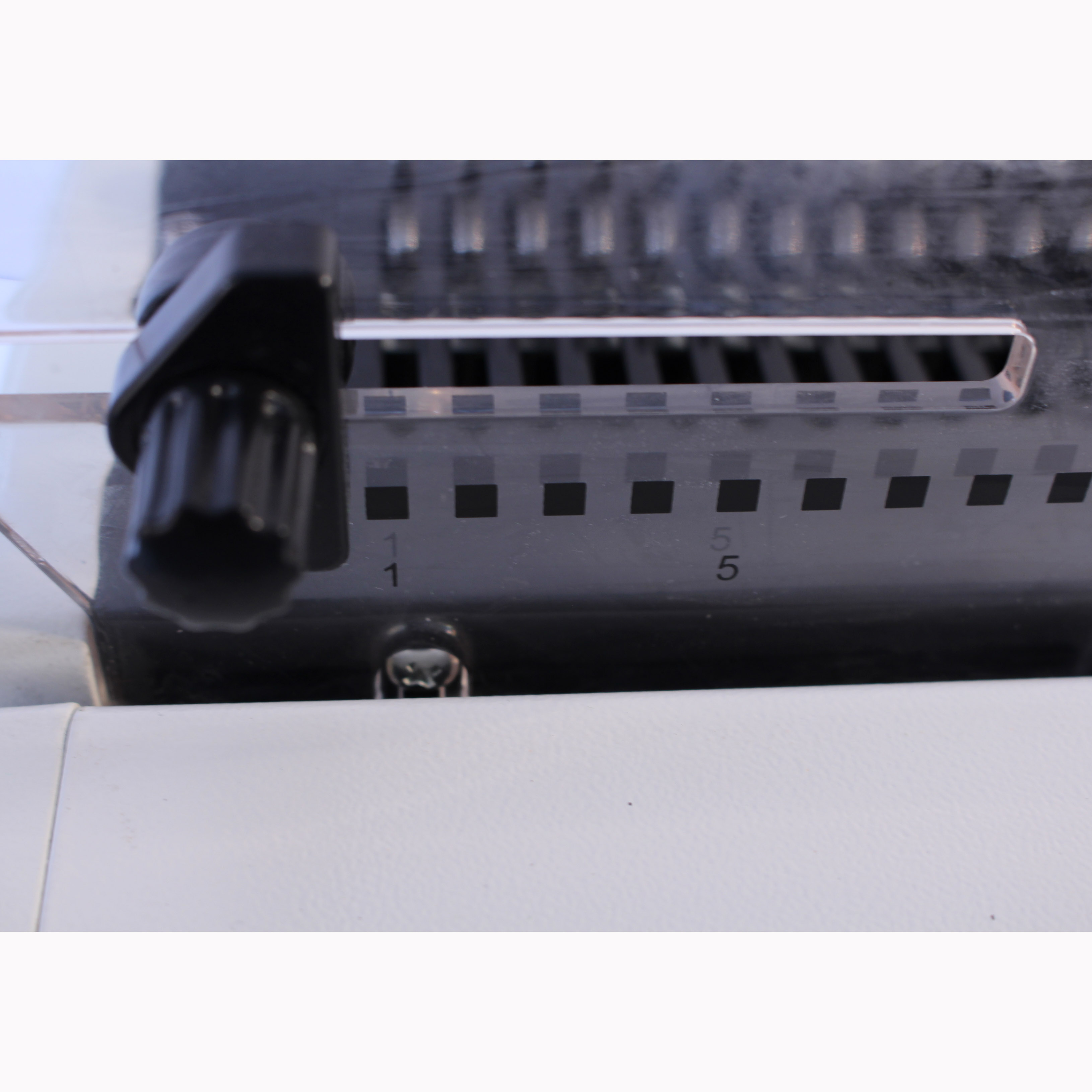 آلة تجليد الكتب الكهربائية الم - مراجعة Binding Comb Plastic وسعره